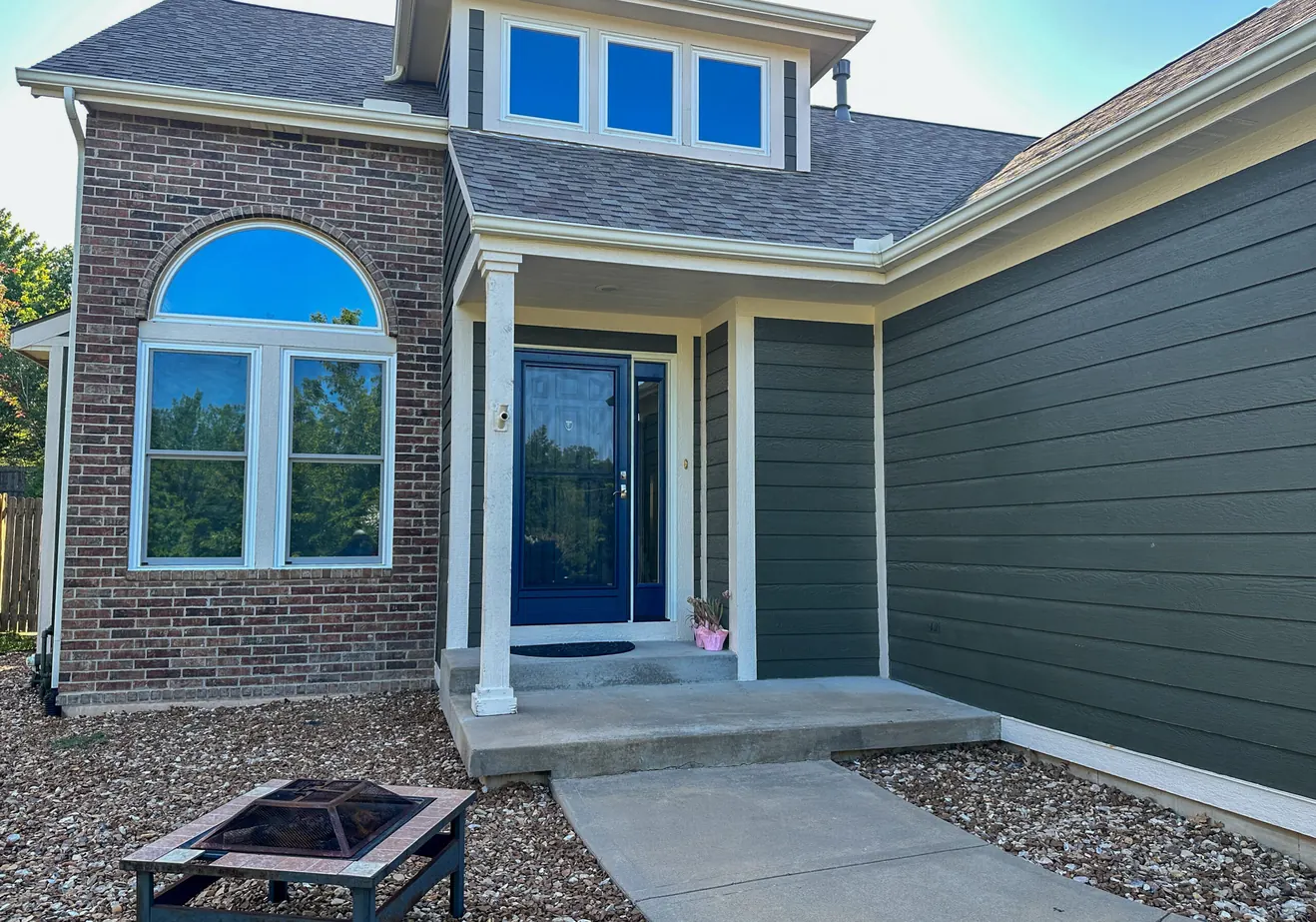 Entry door installed by Shinnova Home